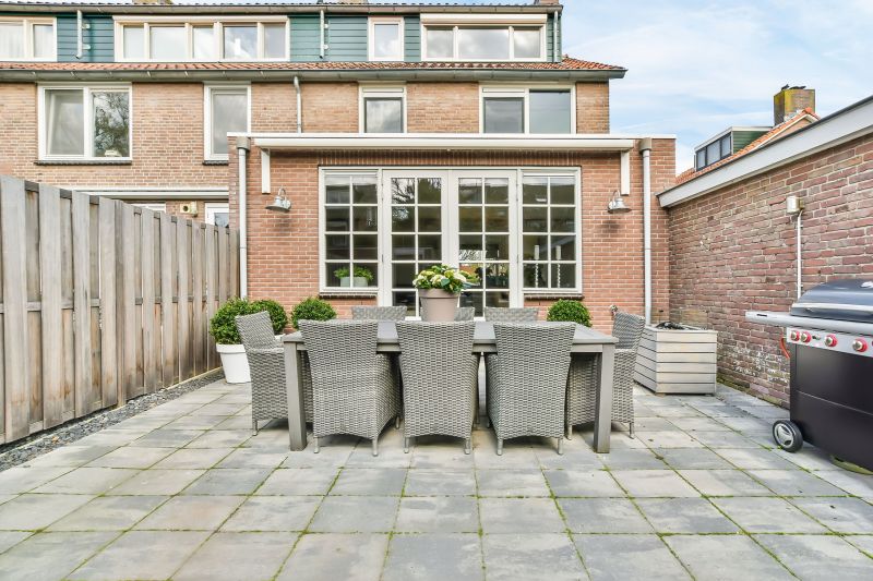 Outdoor Tile Contractors